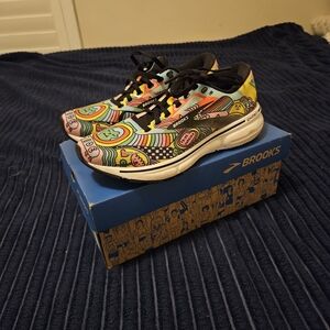 Brooks Multicolor Graphic Sneakers